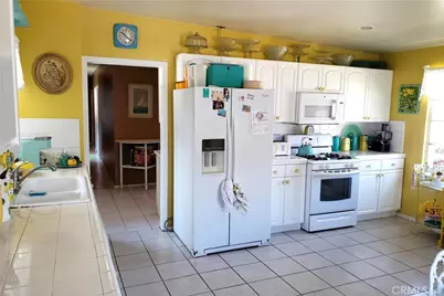 8110 Brownstone Street, Sunland, CA 91040 - Photo 24