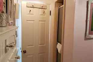 8110 Brownstone St, Sunland, CA 91040 - Photo 34