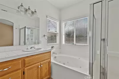 2104 W Avenue J6, Lancaster, CA 93536 - Photo 22
