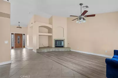 2104 W Avenue J6, Lancaster, CA 93536 - Photo 8