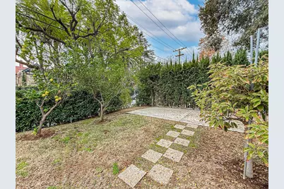 2001 Niodrara, Glendale, CA 91208 - Photo 52