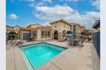 389 Castiano, Camarillo, CA 93012 - Photo 46