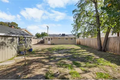 25157 Atwood, Newhall, CA 91321 - Photo 26