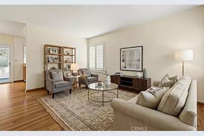 19715 Spanish Oak, Newhall, CA 91321 - Photo 4