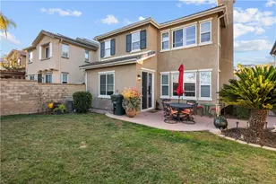 24156 Joshua Dr, Valencia, CA 91354 - Photo 2