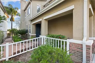 24156 Joshua Dr, Valencia, CA 91354 - Photo 4