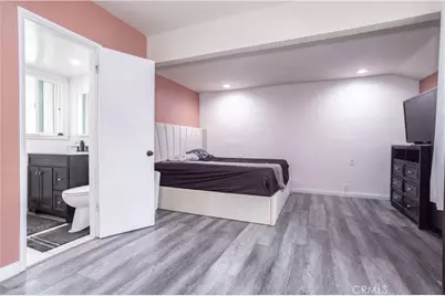 19127 Enadia Way Avenue, Reseda, CA 91335 - Photo 18