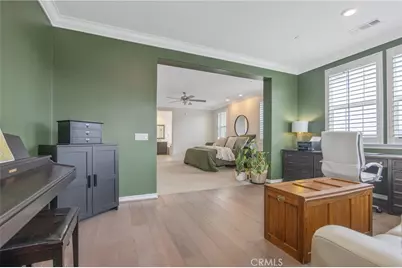 26464 Township, Saugus, CA 91350 - Photo 32