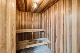 7045 Woodley Ave, Lake Balboa, CA 91406 - Photo 24