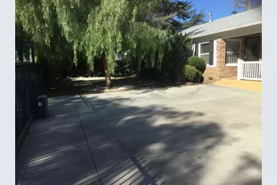 20957 Community, Canoga Park, CA 91304 - Photo 8
