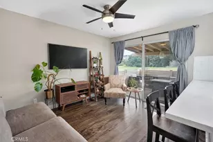 26283 Rainbow Glen, Newhall, CA 91321 - Photo 8