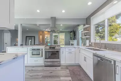 1207 Greenacre Avenue, West Hollywood, CA 90046 - Photo 4