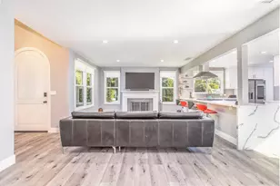 1207 Greenacre Ave, West Hollywood, CA 90046 - Photo 6