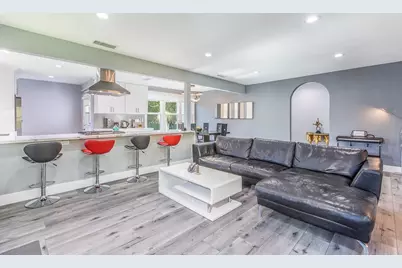 1207 Greenacre Avenue, West Hollywood, CA 90046 - Photo 12