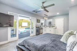 1207 Greenacre Ave, West Hollywood, CA 90046 - Photo 24
