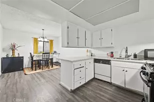 8801 Willis Ave, Panorama City, CA 91402 - Photo 12