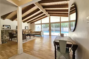 17530 Tuba St, Northridge, CA 91325 - Photo 16