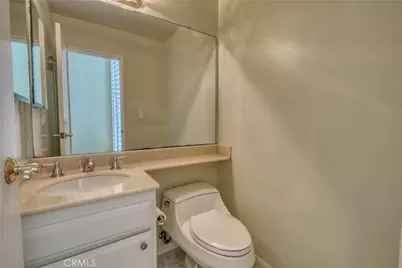 21801 Burbank Boulevard #83, Woodland Hills, CA 91367 - Photo 14