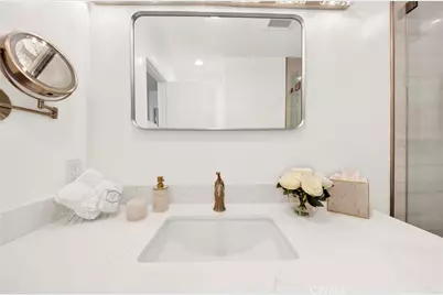 615 Esplanade #709, Redondo Beach, CA 90277 - Photo 24