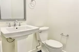 7327 Kester Ave, Van Nuys, CA 91405 - Photo 26