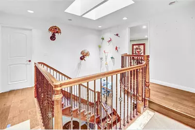 22935 Sylvan Street, Woodland Hills, CA 91367 - Photo 18