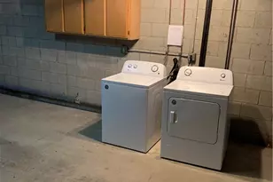 4247 Matilija, Sherman Oaks, CA 91423 - Photo 2