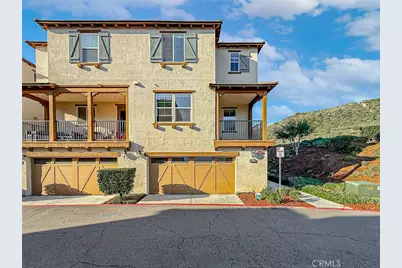 26711 Lexington Lane, Saugus, CA 91350 - Photo 2