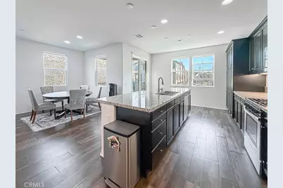 26711 Lexington Lane, Saugus, CA 91350 - Photo 14