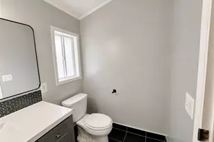 18540 Soledad Canyon Rd, Canyon Country, CA 91351 - Photo 8