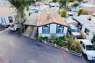 18540 Soledad Canyon Rd, Canyon Country, CA 91351 - Photo 2