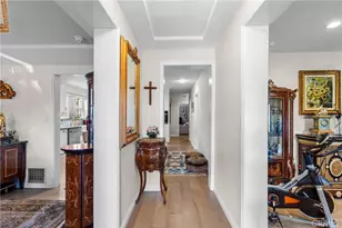 137 N Hamilton Dr, Beverly Hills, CA 90211 - Photo 12