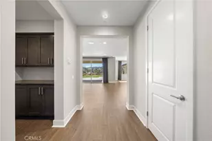 25110 Cherry Ridge, Canyon Country, CA 91387 - Photo 12