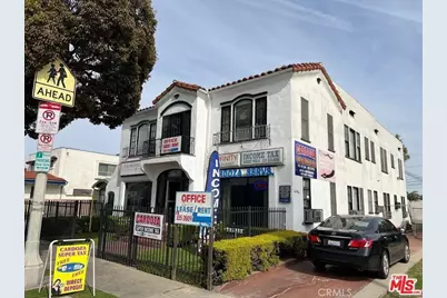 1118 N Avalon, Wilmington, CA 90744 - Photo 2