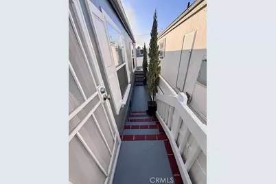 7560 Woodman #75, Van Nuys, CA 91405 - Photo 4