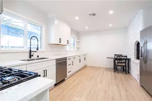 8534 Bothwell Rd, Northridge, CA 91324 - Photo 6