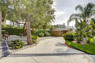 10555 Art St, Shadow Hills, CA 91040 - Photo 68