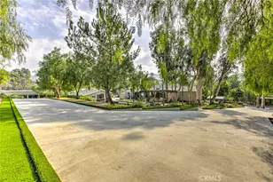 10555 Art St, Shadow Hills, CA 91040 - Photo 52