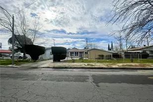 1560 W Ave H-10, Lancaster, CA 93534 - Photo 1