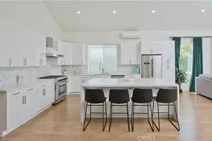 5907 Encino Ave, Encino, CA 91316 - Photo 2