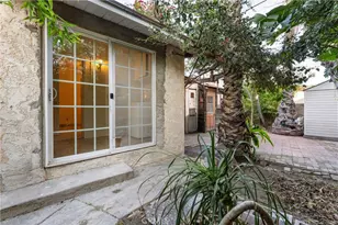 11170 Burbank, North Hollywood, CA 91601 - Photo 26