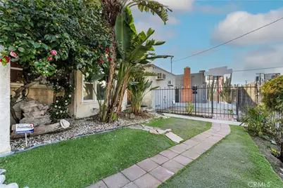 11170 Burbank, North Hollywood, CA 91601 - Photo 4