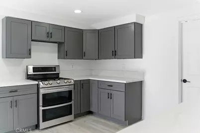 9709 Willis, North Hills, CA 91343 - Photo 20