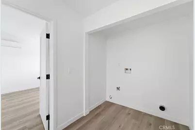 9709 Willis, North Hills, CA 91343 - Photo 44