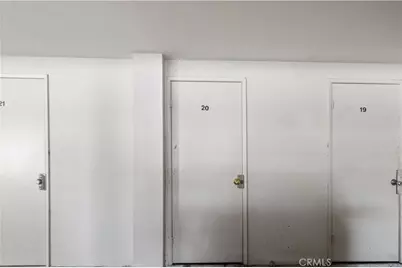 18408 Hatteras Street #44, Tarzana, CA 91356 - Photo 42