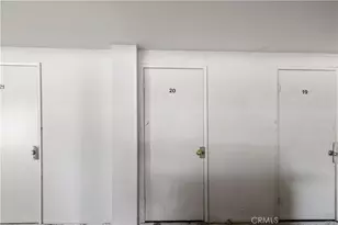 18408 Hatteras Street, Tarzana, CA 91356 - Photo 42