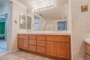 22440 Skylake Pl, Saugus, CA 91390 - Photo 22