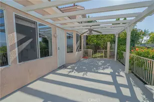 22440 Skylake Pl, Saugus, CA 91390 - Photo 30