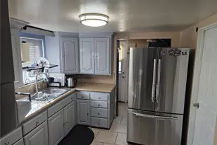 1238 E 71st, Los Angeles, CA 90001 - Photo 20