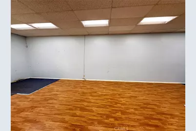 7912 Foothill Boulevard, Sunland, CA 91040 - Photo 2