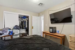 1024 Bernard St, Bakersfield, CA 93305 - Photo 10